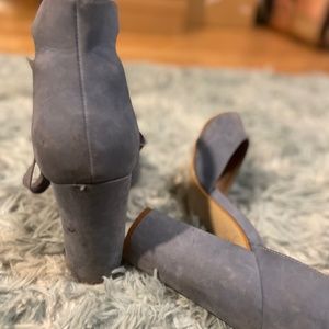 Steve Madden Denim Chunky Pump Size 9